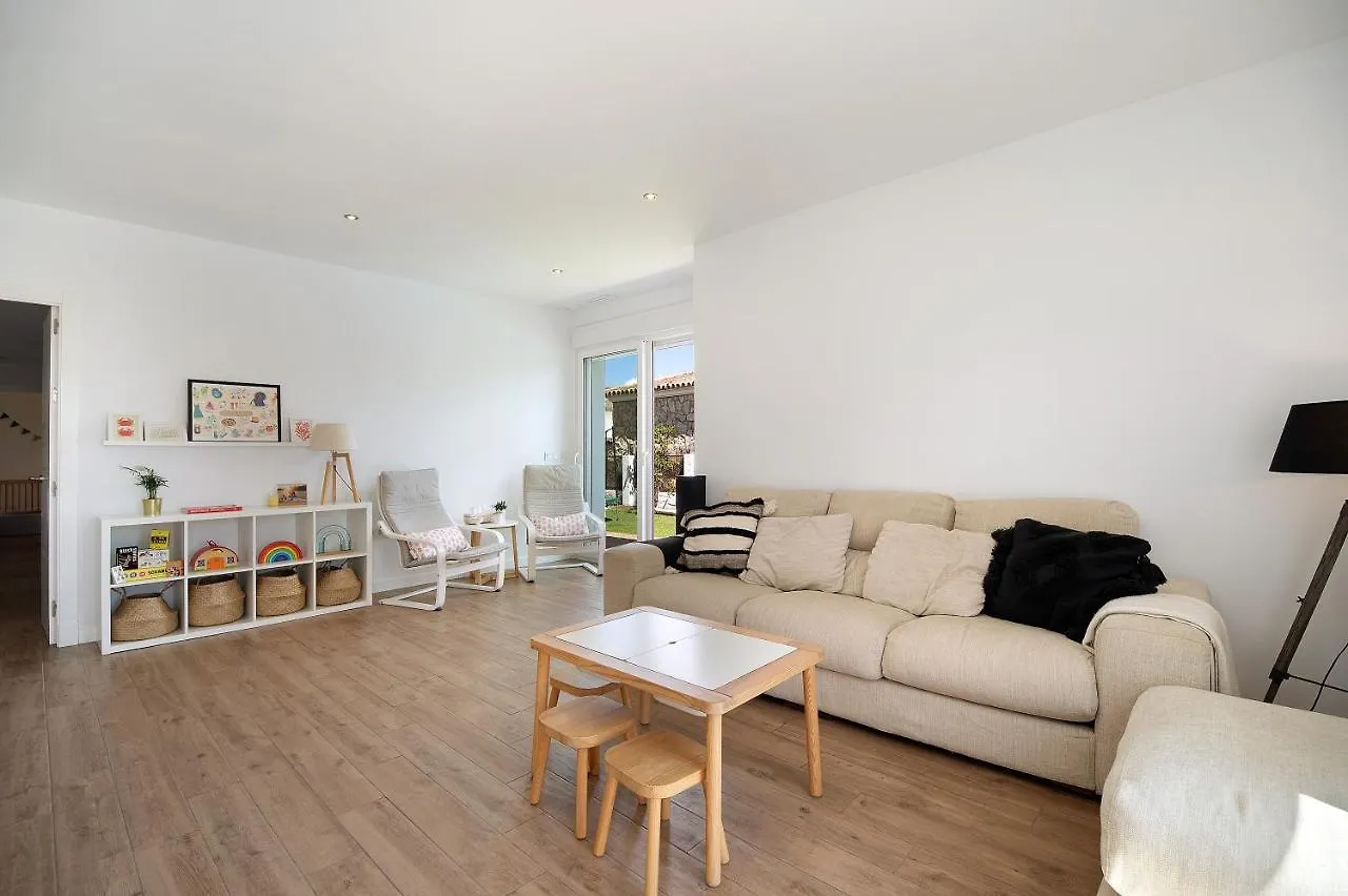 Vila Casa Familiar Tejas Negras El Puerto de Santa María Španělsko